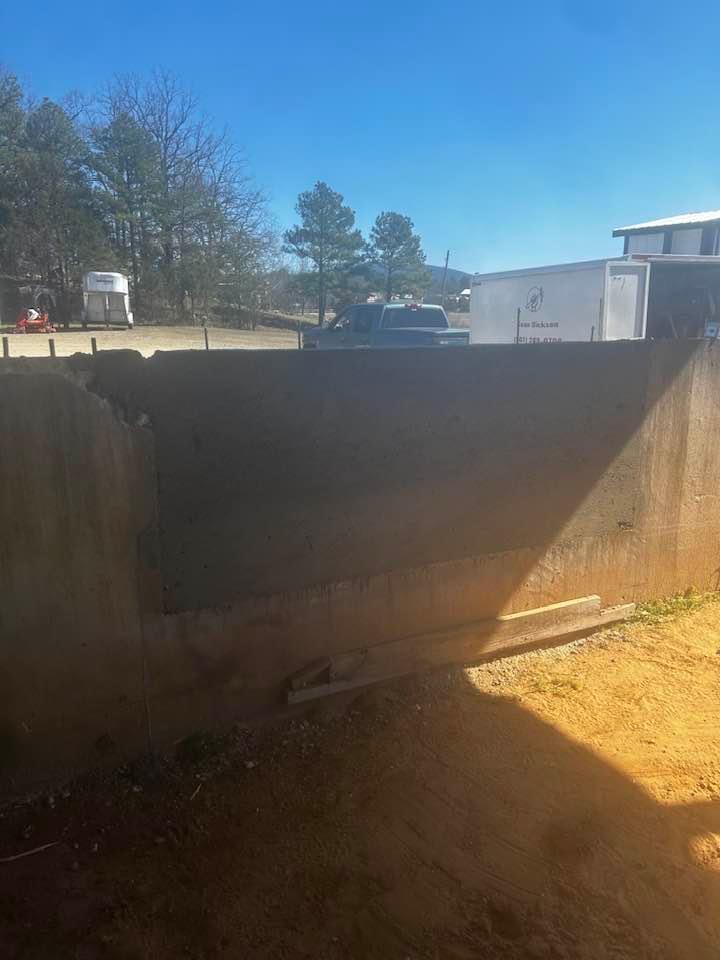 Retaining wall